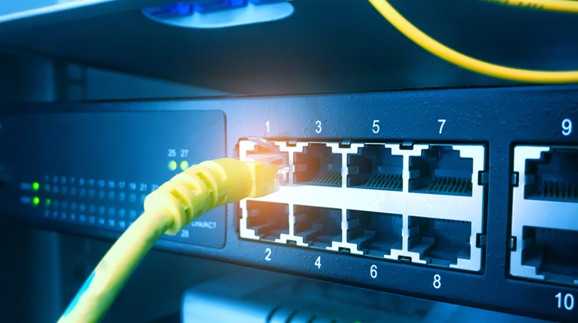 The Pros and Cons of Using Cloud-Managed Routers Like Meraki